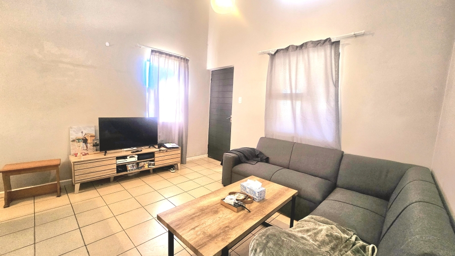 2 Bedroom Property for Sale in Parsonsvlei Eastern Cape